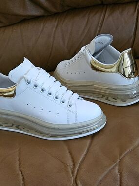 Women's Alexander McQueen White Leather Metallic Gold Oversize Sneakers Size 8.5